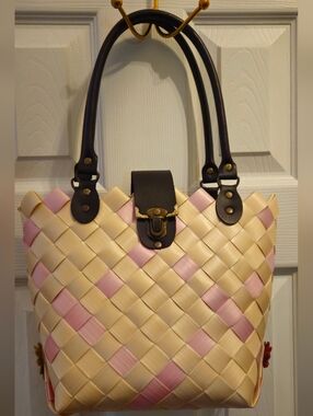 Unbranded Woven Pink & Champagne  Tote Bag with Dark Brown Faux Leather Handles